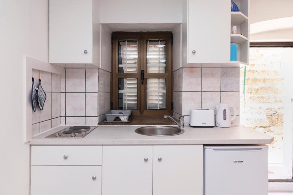 Central Apartment Rose In Hearth Of Split Buitenkant foto